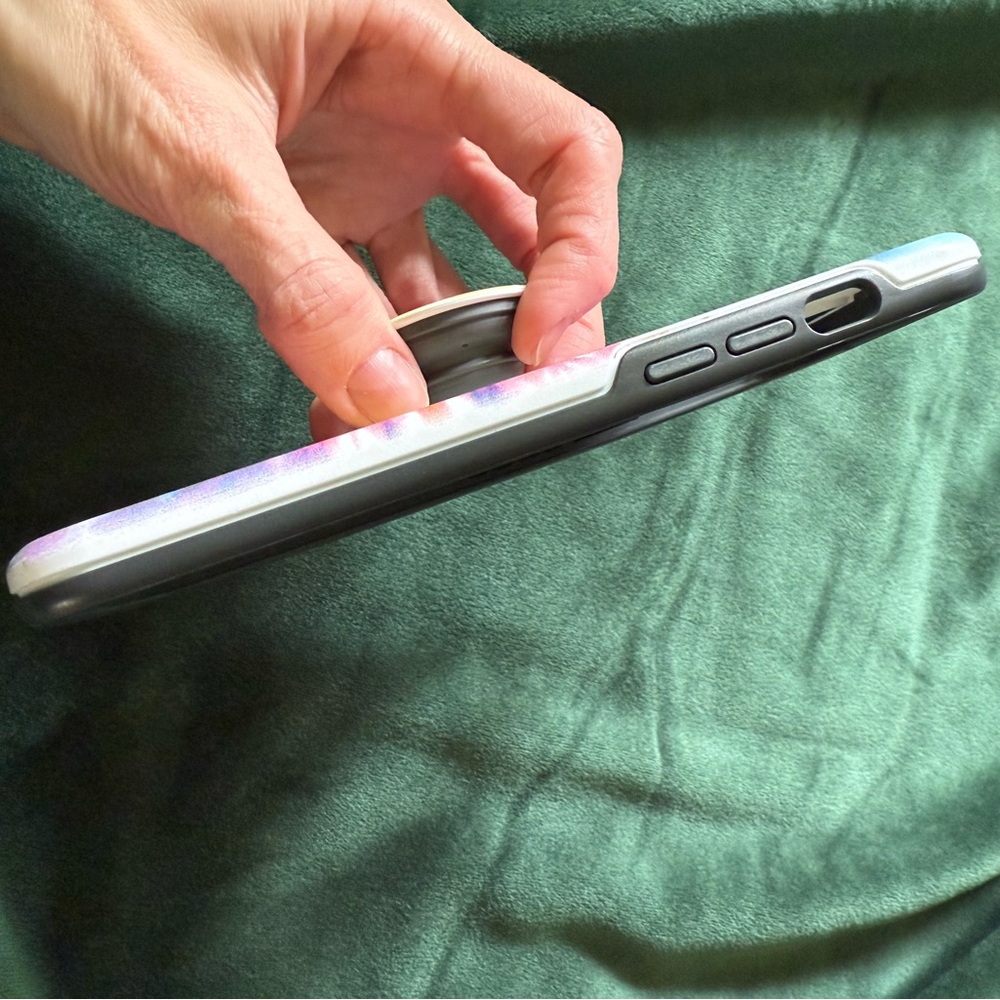 Otterbox for iPhone 12 Pro Max - Picture 4 of 7